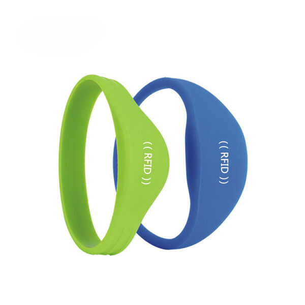 HF NFC UHF RFID Laundry Tag for Workwear
